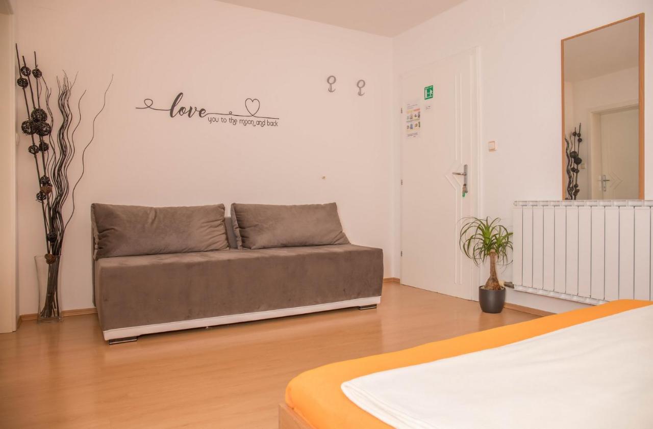 Apartments Zorica Dramalj Eksteriør billede