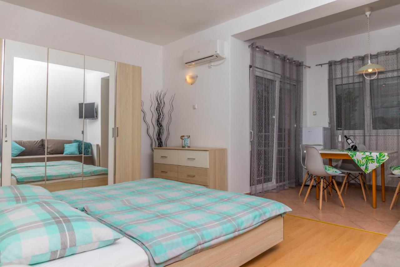 Apartments Zorica Dramalj Eksteriør billede