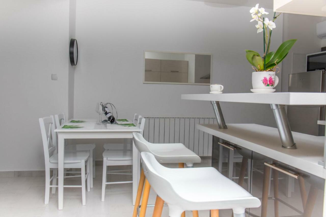 Apartments Zorica Dramalj Eksteriør billede