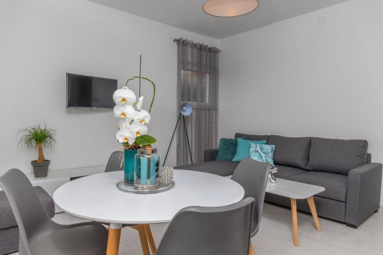 Apartments Zorica Dramalj Eksteriør billede