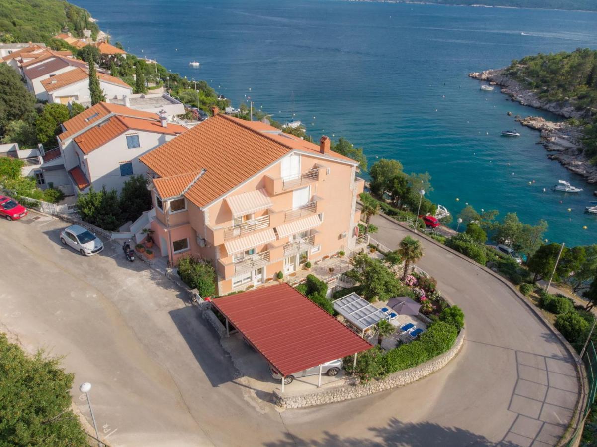 Apartments Zorica Dramalj Eksteriør billede